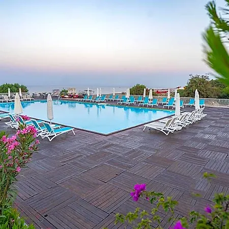 Ξενοδοχείο Master Family Club Odaonu