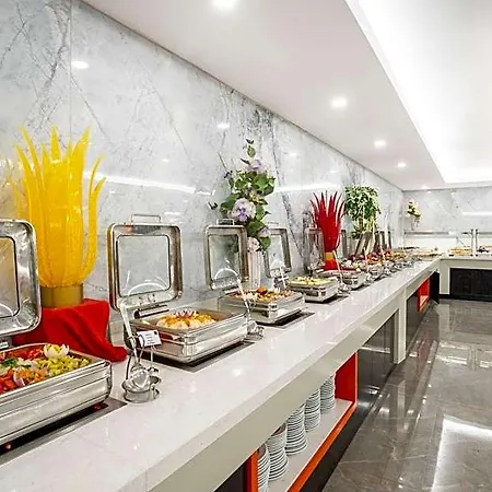 Master Family Club Hotel